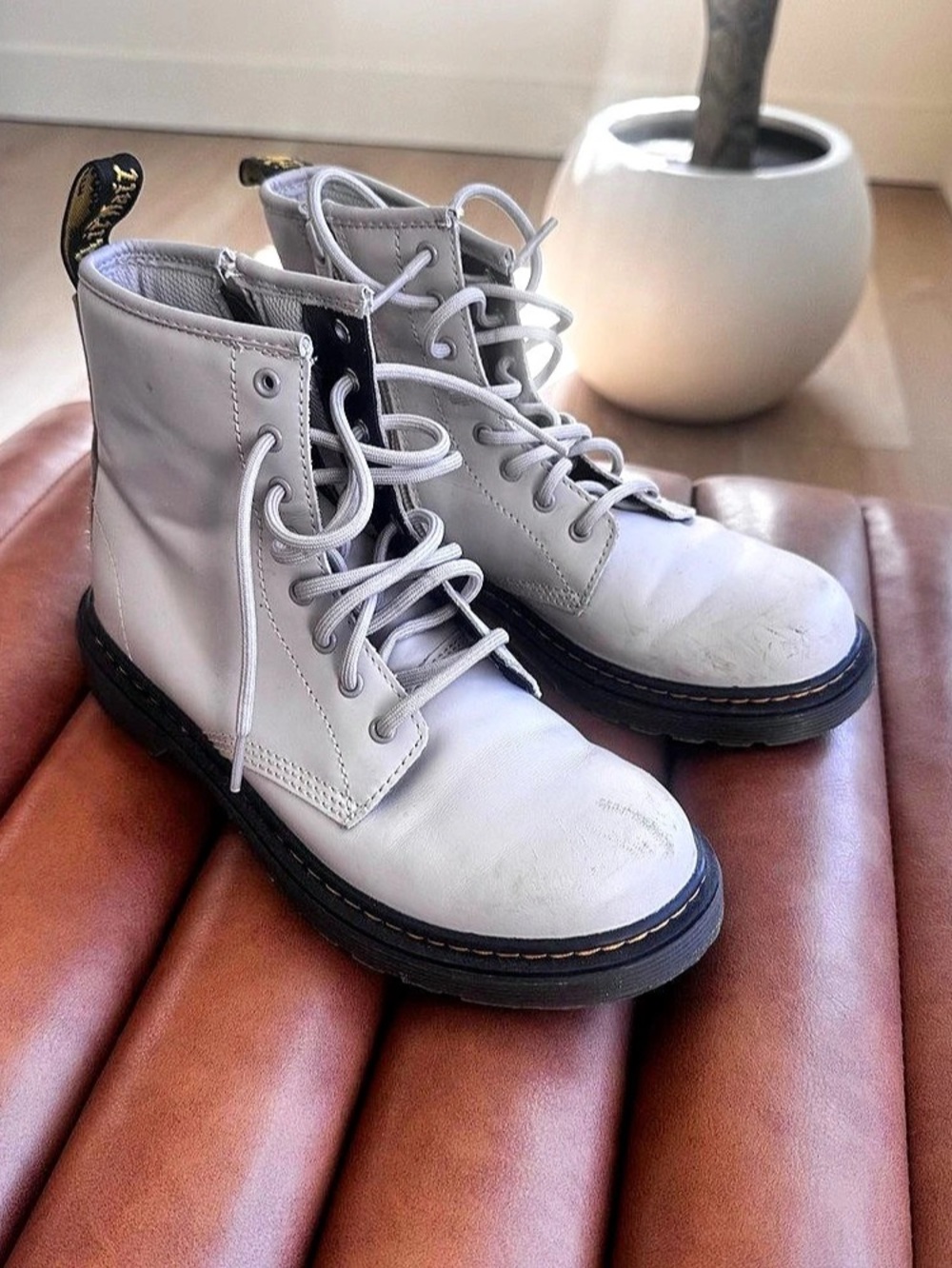 Dr. Martens 1460 Pascal White Leather Combat Boots US 4